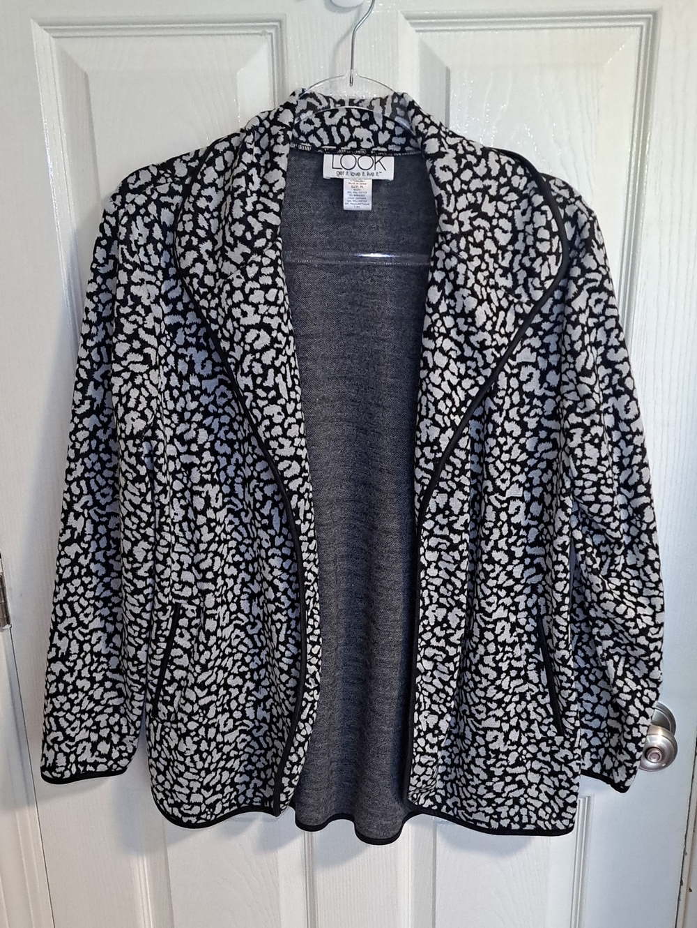 Petite Black & Grey Patterned Open Front Shawl Cardigan